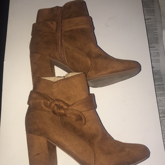 Women’s Faux Suede Just Fab Booties - Picture 6 of 12
